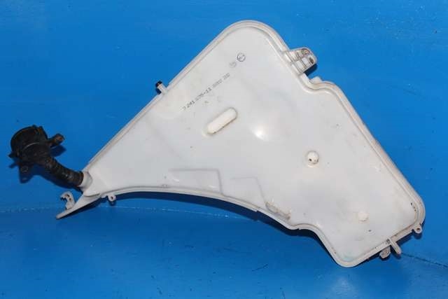 Spylertank foran til BMW 3-Serie 2012-2018 (F30/F31/F34) (F30/F31/F34) (BMW|7 241 675|)