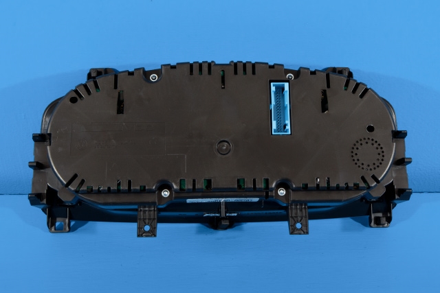 Instrumentpanel til VW Transporter / Caravelle 2015-2019 (T6) (T6) (VAG|7E0 920 870 S|)