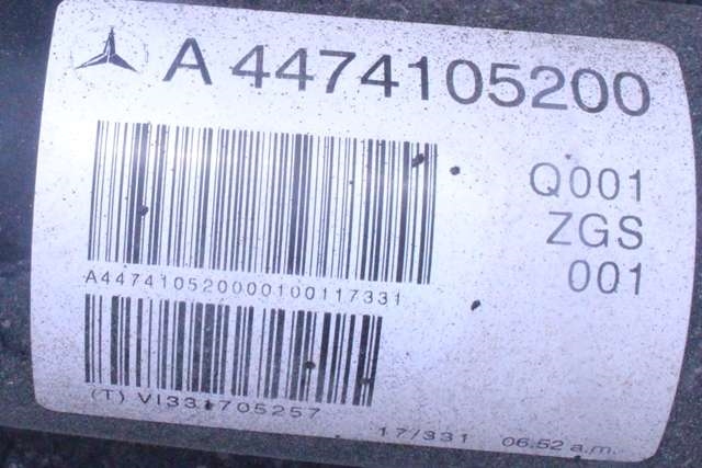 Mellomaksel bakre til Mercedes Vito 2014-->> (W447) (W447) (MERCEDES|A 447 410 52 00|)