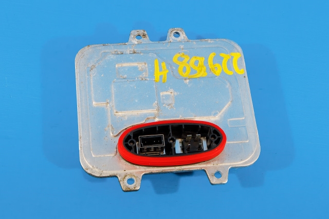 Styreenhet xenon/ballast til Škoda Octavia, 2009-2013 (Type II, Fase 2)  (HELLA|5DV 009 610-00)