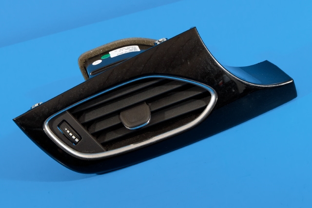 Dashbord friskluftdyse venstre til Opel Astra K 2015-->> (GM|39 079 603|)