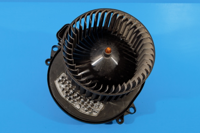 Varmeapparat motor til BMW 3-Serie 2012-2018 (F30/F31/F34) (F30/F31/F34)