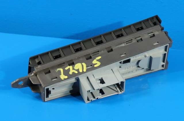 Bryter diverse til VW Passat 2011-2015 (B7) (B7) (VAG|3AB 927 238 K|)