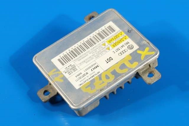 Styreenhet xenon/ballast til Audi A4 2007-2014 (Type IV) (B8) (B8) (VAG|8K0 941 597 C|)