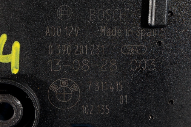 Viskermotor bakrute til BMW 3-Serie 2012-2018 (F30/F31/F34) (F30/F31/F34) (BOSCH|0 390 201 231|7 311 415|)