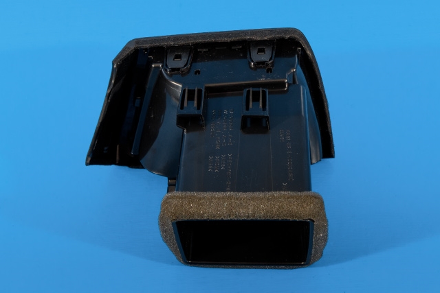 Dashbord friskluftdyse venstre til Nissan Leaf 2018-->> (Type II)