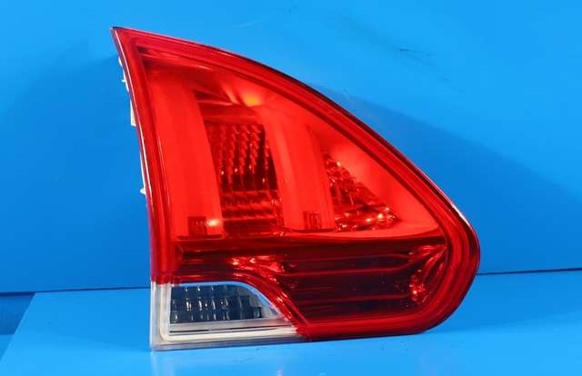 Baklykt venstre indre til Peugeot 2008, 2013-2019 (Type I)  