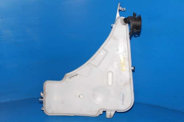 Spylertank foran til BMW 1-Serie 2015-2019 (Fase 2) (F20/F21) (F20/F21) (BMW|7 241 675|)