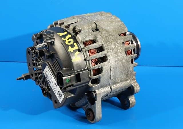 Dynamo til Škoda Octavia 2013-2016 (Type III, Fase 1)  (VALEO|TG14C049|04E 903 023 K. 14 VOLT - 140 AMP|)