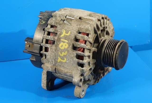 Dynamo diesel til VW Caddy 2010-2015 (Type III, Fase 2)  (VALEO|TG14C057|03L 903 024 M. 14 VOLT - 140 AMP|)