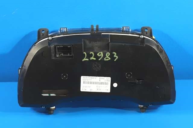 Instrumentpanel til Opel Combo D 2012-2018  (GM|52 070 777|)
