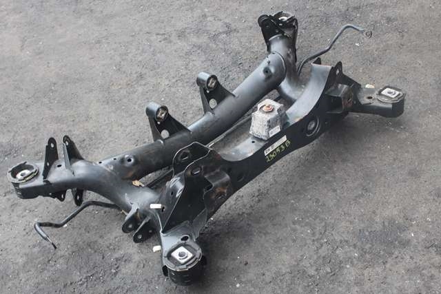 Travers bak til BMW 1-Serie 2015-2019 (Fase 2) (F20/F21) (F20/F21) (BMW|6 863 637|)