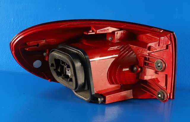 Baklykt høyre ytre til VW Tiguan 2011-2016 (Type I, Fase 2)  (VAG|5N0 945 096 N|)