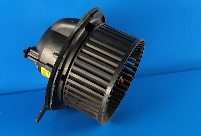 Varmeapparat motor til Škoda Octavia, 2009-2013 (Type II, Fase 2)  (VAG|1K1 820 015 J)