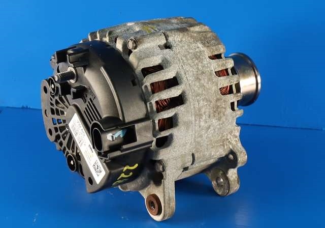 Dynamo til Škoda Yeti 2014-2017 (Fase 2)  (VALEO|TG14C071|04C 903 023 K. 14 VOLT - 140 AMP|)