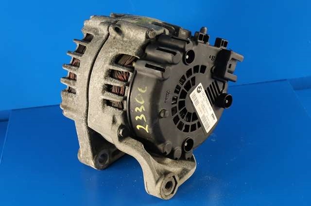 Dynamo diesel til BMW X1 2009-2015 (E84) (E84) (VALEO|FG18S019|7 802 261. 14 VOLT - 180 AMP|)