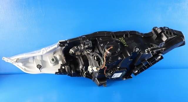 Frontlykt venstre halogen til Nissan Leaf 2011-2017 (Type I)  