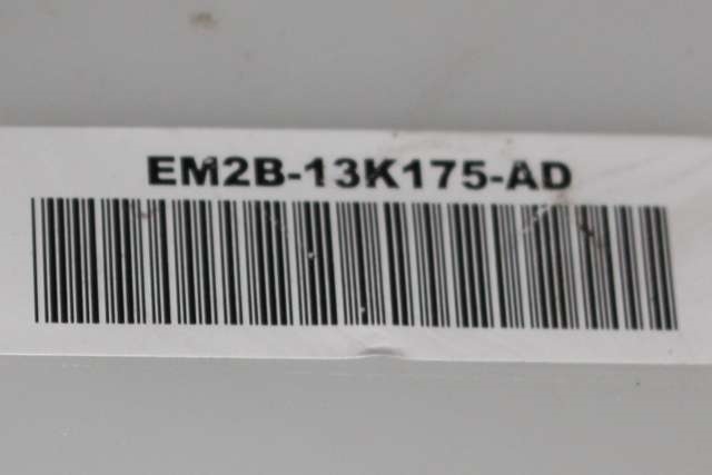 Spylertank foran til Ford S-Max 2015-->> (Type II) (FORD|EM2B-13K175-AD|)