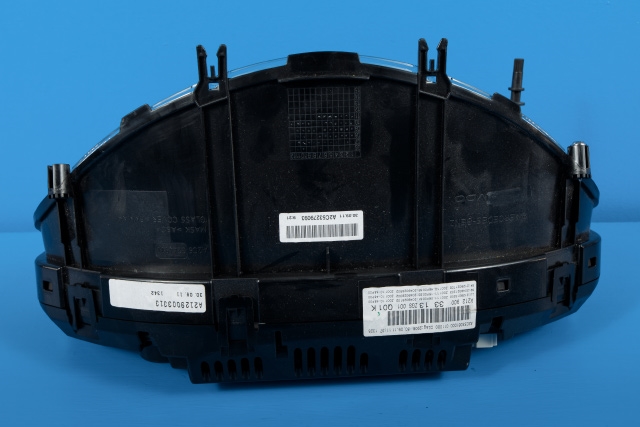 Instrumentpanel til Mercedes E-Klasse 2009-2013 (Fase 1) (W212) (W212) (MERCEDES|A 212 900 33 13|)