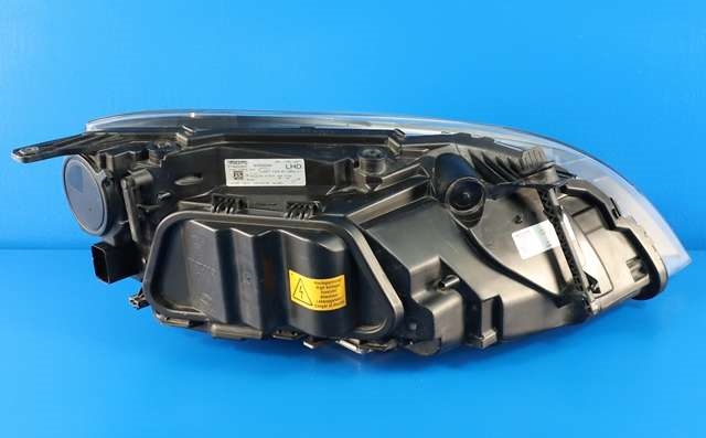 Frontlykt venstre xenon til Volvo V40 2012-2019 (VOLVO|31420007|)