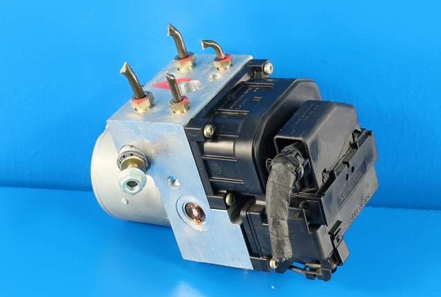 ABS sentral til Porsche 911 1998-2005 (996) (996) (BOSCH|0 265 215 401|996.355.755.03|)