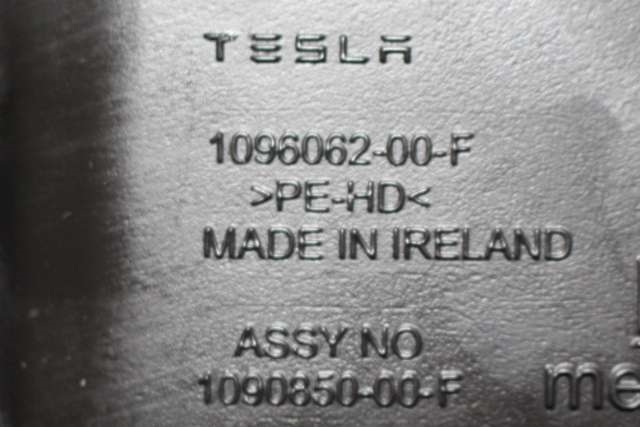 Spylertank foran til Tesla Model 3 2018-2023 (Fase 1) (TESLA|1096062-00-F|)
