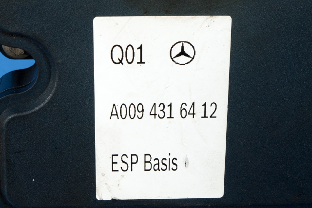 ABS sentral til Mercedes A-Klasse 2012-2018 (W176) (W176) (MERCEDES|A 009 431 64 12|)