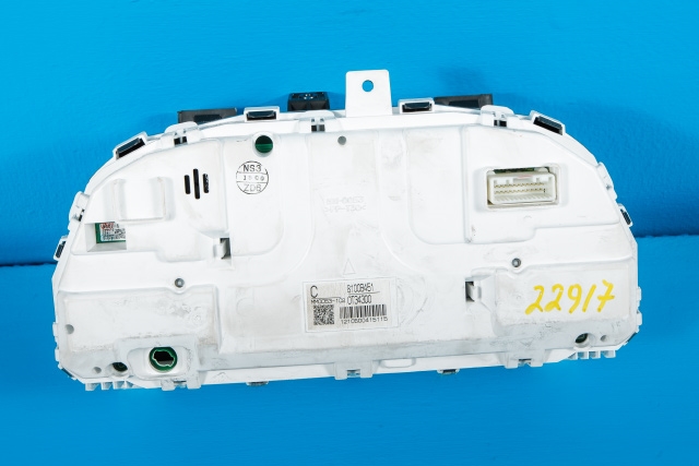 Instrumentpanel til Mitsubishi Outlander 2010-2012 (Type II, Fase 2)  (MITSUBISHI|8100B451|)