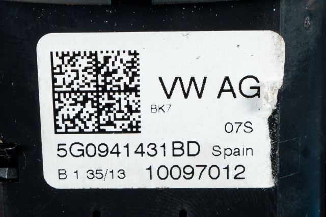 Bryter lys til VW Golf VII 2012-2017 (Fase 1)  (VAG|5G0 941 431 BD|)
