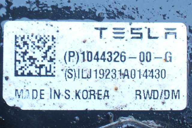 Bærebru høyre foran øvre til Tesla Model 3 2018-2023 (Fase 1) (TESLA|1044326-00-G|)
