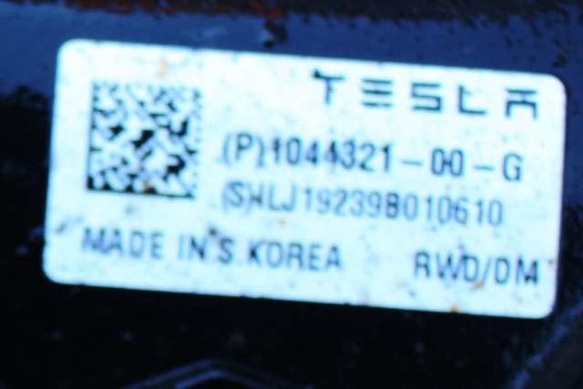 Bærebru venstre foran øvre til Tesla Model 3 2018-2023 (Fase 1)  (TESLA|1044321-00-G|)