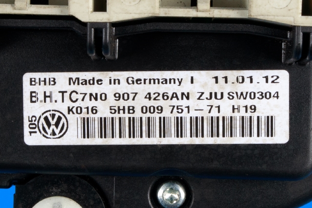 Varmeapparat betjening til VW Caddy 2010-2015 (Type III, Fase 2) (HELLA|5HB 009 751-71|7N0 907 426 AN|)