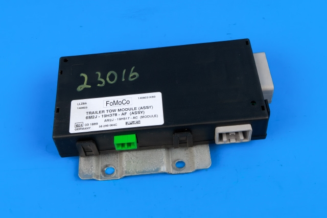 Styreenhet hengerfeste til Ford Mondeo, 2011-2014 (Type IV, Fase 2)  (FORD|6M2J-19H378-AF)