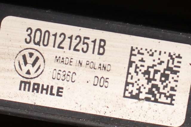 Radiator (automat gir) til VW Passat 2015-2019 (Fase 1) (B8) (B8) (VAG|3Q0 121 251 B|)