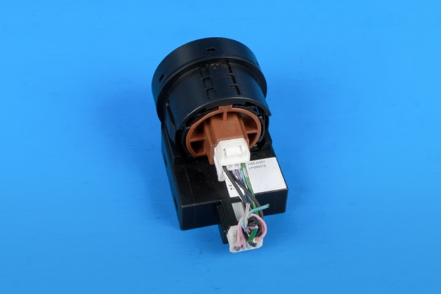 Bryter start/stopp til Nissan Leaf 2011-2017 (Type I)  