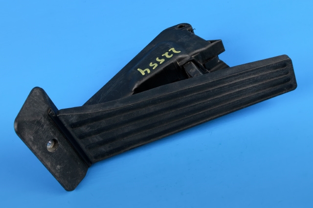 Pedal gass til BMW 3-Serie 2012-2018 (F30/F31/F34) (F30/F31/F34) (HELLA|6PV 010 435-33|6 853 175|)