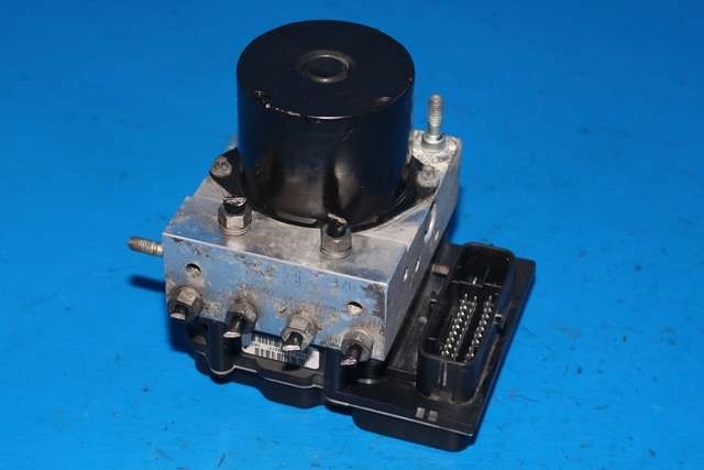 ABS sentral til VW Polo, 2009-2014 (Type V, Fase 1)  (VAG|6R0 614 517 AF)