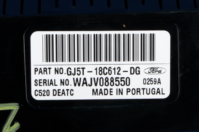 Varmeapparat betjening til Ford Kuga 2013-2019  (FORD|GJ5T-18C612-DG|)