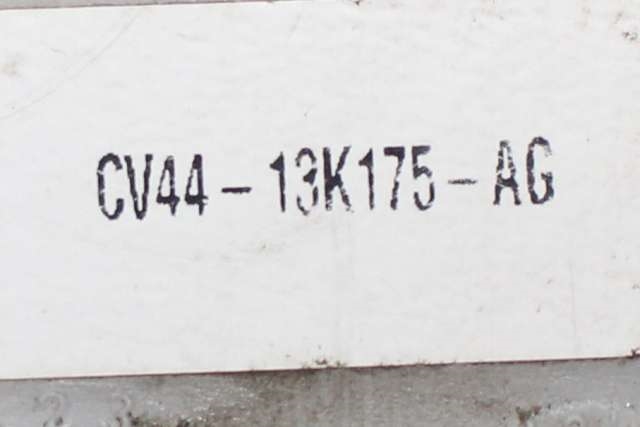 Spylertank foran til Ford Kuga 2013-2019  (FORD|CV44-13K175-AG|)