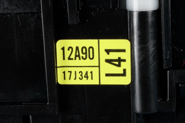 Bryter visker til Toyota RAV4 2016-2019 (Type IV, Fase 2)  (TOYOTA|17J341-12A90|)