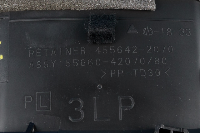 Dashbord friskluftdyse høyre til Toyota RAV4 2019-->> (Type V)