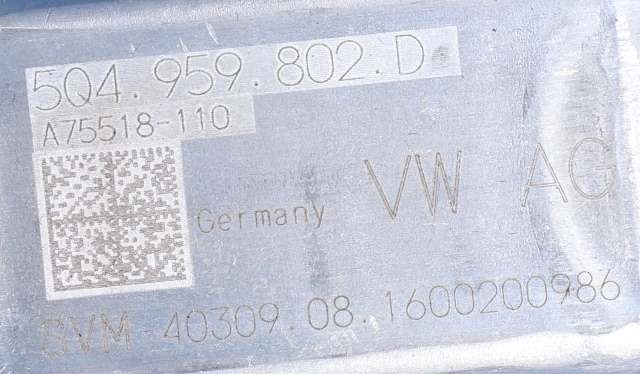 Ruteheis venstre bak til VW Passat 2015-2019 (Fase 1) (B8) (B8) (VAG|5Q4 959 802 D|)