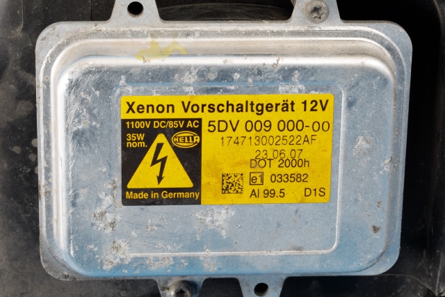 Frontlykt venstre xenon til Citroën C4, Picasso 2006-2013 (Type I)  