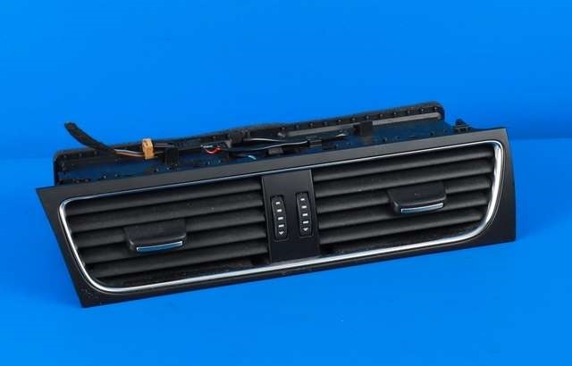 Dashbord friskluftdyse midtkonsoll til Audi A4, 2007-2014 (Type IV) (B8) (B8) (VAG|8T1 820 951 C)