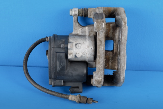 Bremsecaliper høyre bak, elektrisk til Tesla Model 3 2018-2023 (Fase 1)  (TESLA|1044624-00-H|)