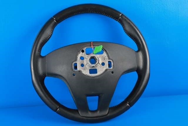 Ratt til Volvo V40 2012-2019  (VOLVO|P31250592|)