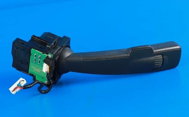 Bryter blink til Volvo V40 2012-2019 (VOLVO|31327904|)