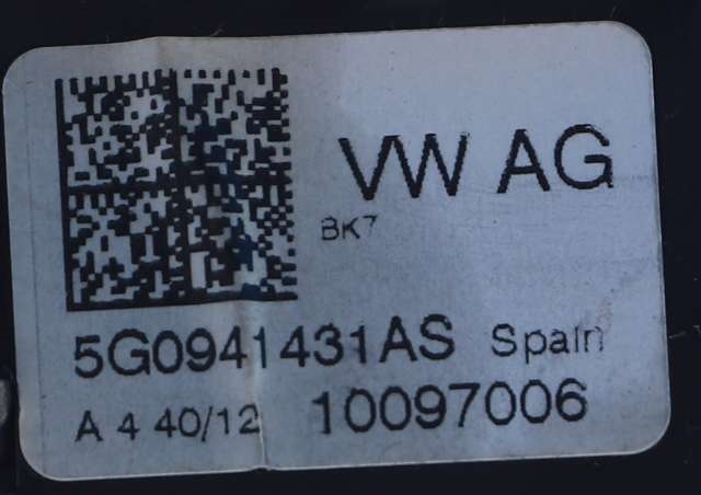 Bryter lys til VW Golf VII 2012-2017 (Fase 1) (VAG|5G0 941 431 AS|)