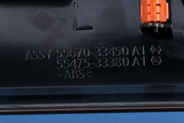 Dashbord friskluftdyse høyre til Toyota Camry 2019-->>