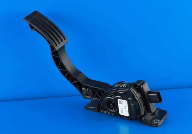 Pedal gass til Volvo V40 2012-2019  (HELLA|6PV 010 368-22|31280595|)